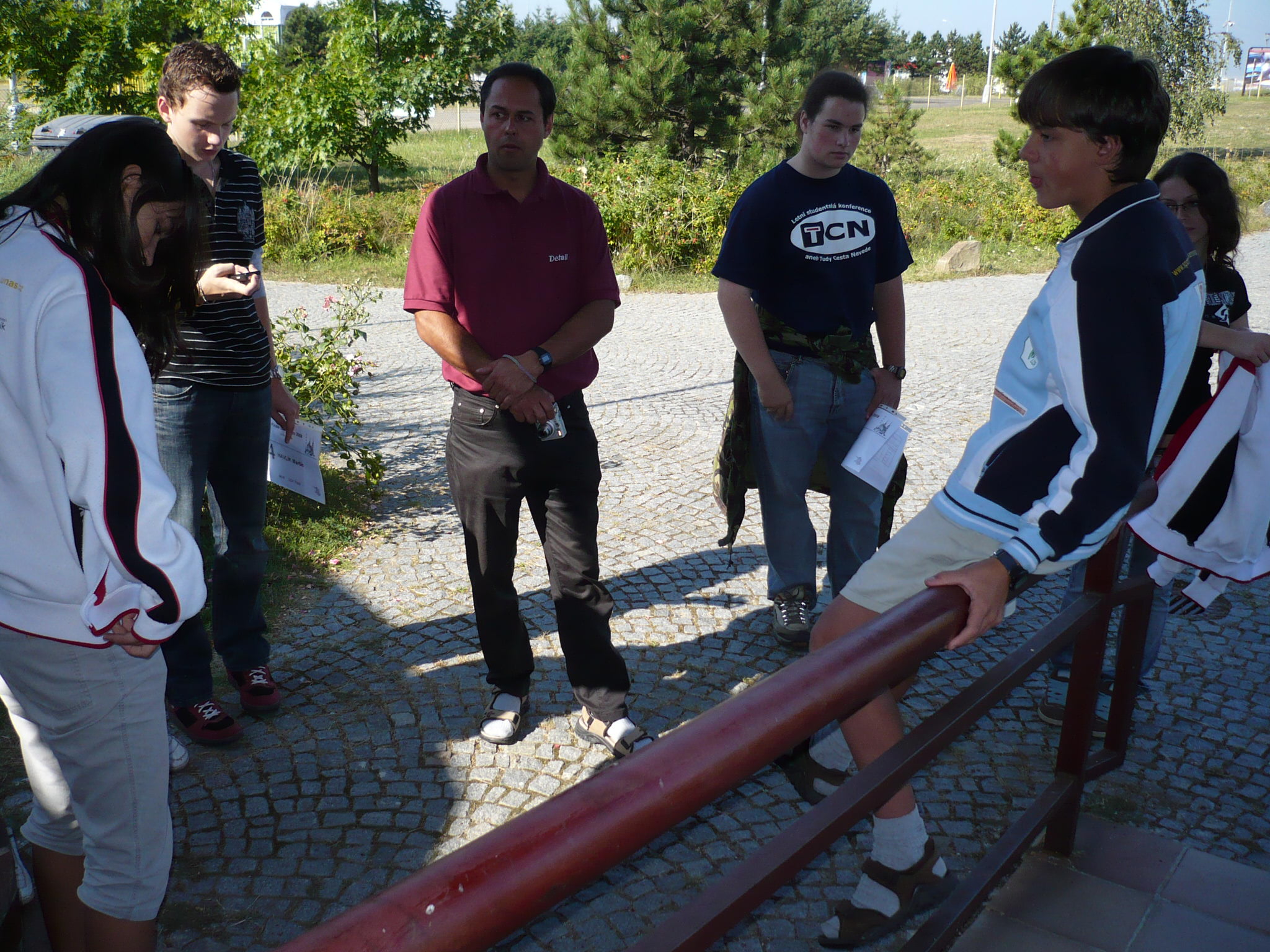 Tereza,Martin,p.Nymburský,Ondra a Petr.JPG